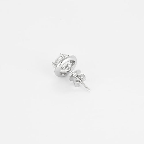 Boucles d'oreilles Boucles d’oreilles en or blanc 18 carats et diamants 58 Facettes BO-01