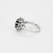 Bague 48 Bague marguerite or blanc, saphir 1,69ct et diamants 58 Facettes GU205