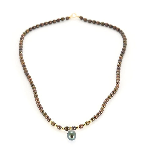 Collier Collier en or jaune 750 avec perles de Tahiti 58 Facettes PCT660828
