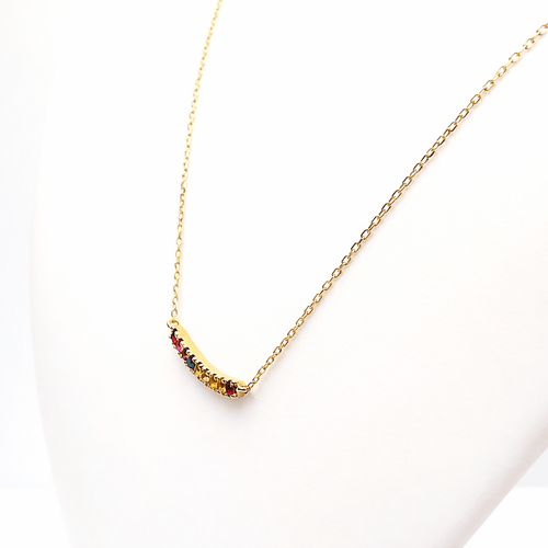 Collier Guérin - Collier en or jaune 18 carats et pierres précieuses 58 Facettes Collier signé Guérin en or et pierres précieuses