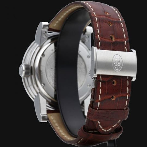 Montre Corum Montre Classical Jump Hour 58 Facettes MT44326