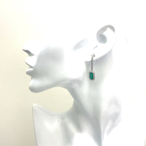 Boucles d'oreilles Années 1970 - Boucles d’oreilles en or blanc 18 ct, émeraudes et diamants 58 Facettes
