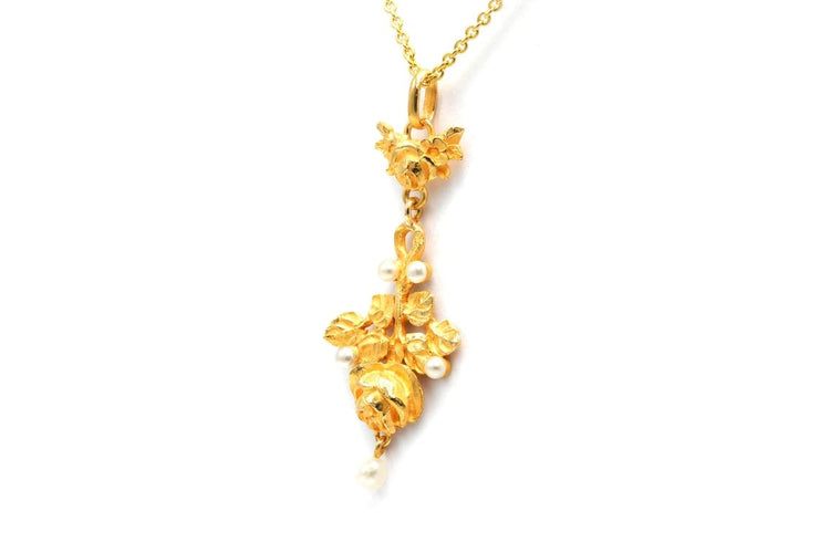 Pendentif Pendentif Napoléon III en or jaune 18 carats serti de perles 58 Facettes 23541
