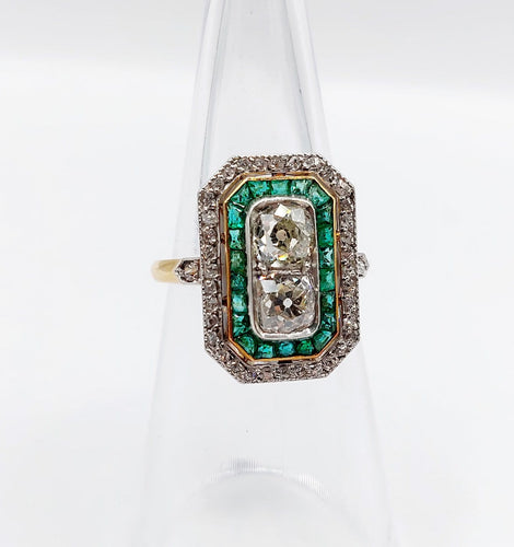 Bague 49.5 Bague marquise Art déco en or 18k et platine, diamants et émeraudes 58 Facettes A06751