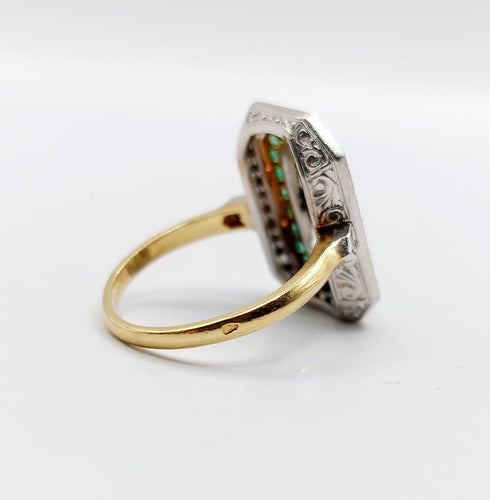 Bague 49.5 Bague marquise Art déco en or 18k et platine, diamants et émeraudes 58 Facettes A06751