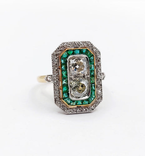 Bague 49.5 Bague marquise Art déco en or 18k et platine, diamants et émeraudes 58 Facettes A06751