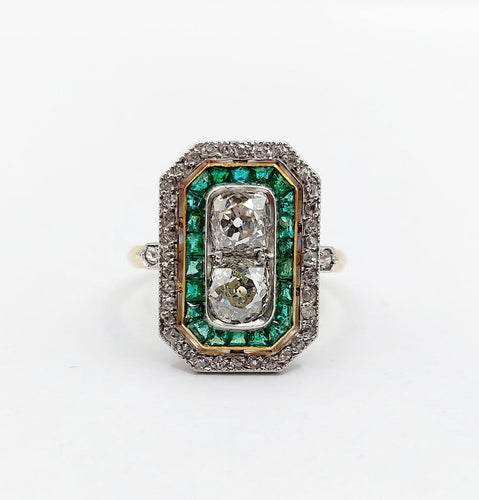 Bague 49.5 Bague marquise Art déco en or 18k et platine, diamants et émeraudes 58 Facettes A06751