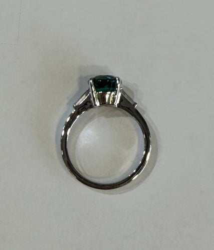 Bague 53 Solitaire - Bague en or blanc avec tourmaline verte et diamants 58 Facettes 417 50434