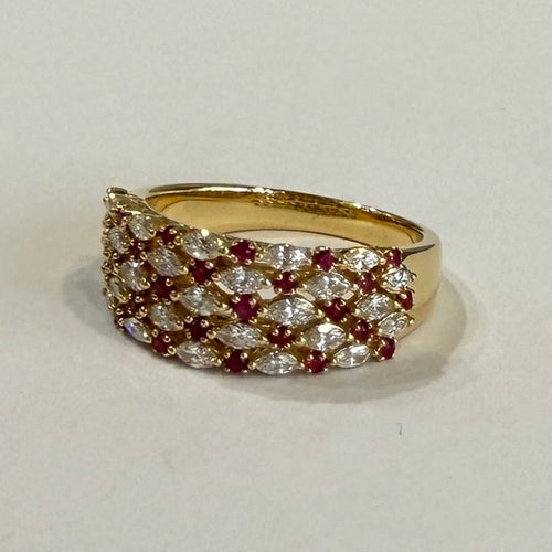 Bague 55 Bague anneau mosaïque en or jaune avec diamant navette et rubis 58 Facettes 414 50048