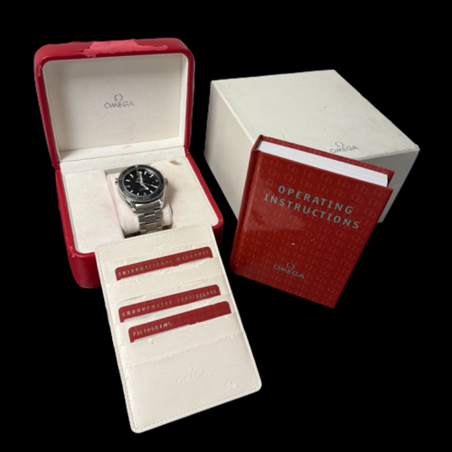 Montre Omega Montre Seamaster Planet Ocean 58 Facettes MT45039