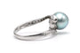 Bague 54 Bague contemporaine en or blanc 18 carats avec perle et diamants 8/8 58 Facettes 22662