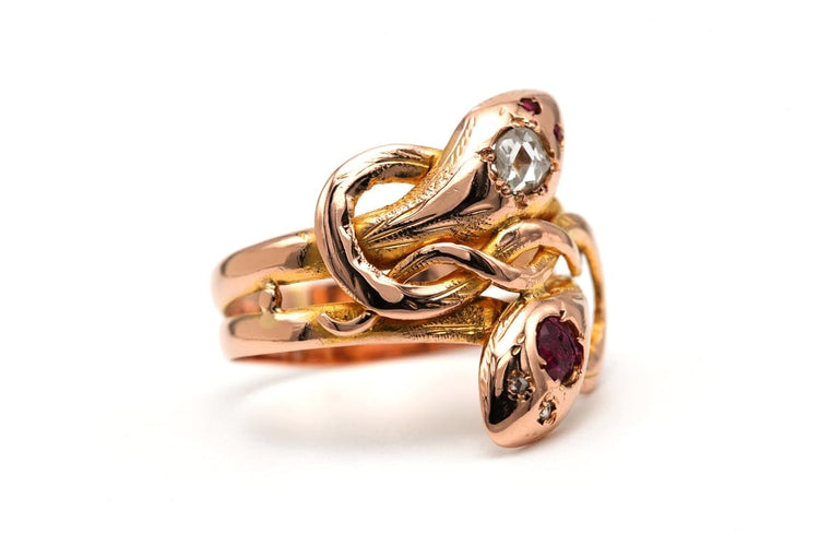 Bague 55 Bague Art nouveau en or jaune 18 carats avec rubis et diamants taille rose 58 Facettes 23142