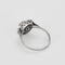 Bague 55 Élégante bague de style Art Déco en or blanc et diamants 58 Facettes B260008