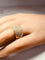 Bague 51 Bague bandeau pavée de diamants en or jaune 18 carats 58 Facettes 280