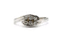 Bague 55 Bague années 70 en or blanc 18 carats sertie de diamants 58 Facettes 23337