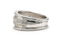 Bague 52 Bague contemporaine en or blanc 18 carats sertie de diamants 58 Facettes B818