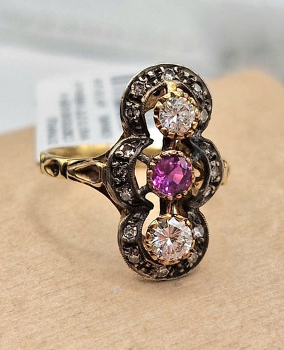 Bague 55 Bague trois pierres vintage en or jaune 18 ct, argent, rubis et diamants 58 Facettes CV-013