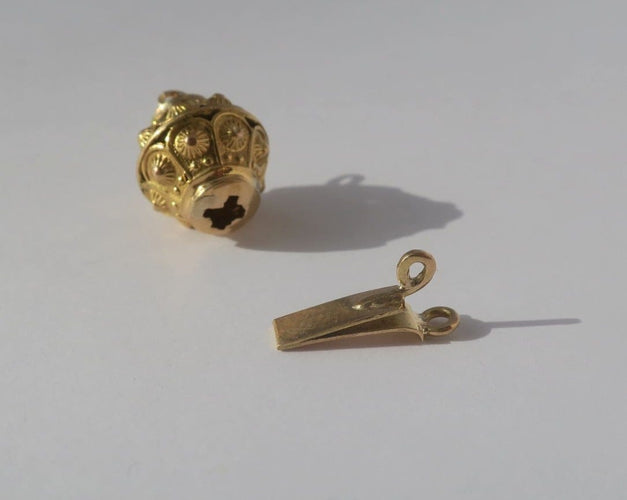 Pendentif Fermoir pendentif ancien sphère cannnetille en or rose 18 carats 58 Facettes Fermoir