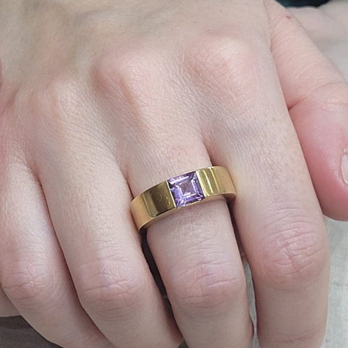 Bague 54 Bague en or jaune 18k avec améthyste 0,91 ct 58 Facettes S124