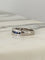 Bague 53 Bague en or blanc 18K avec saphirs et diamants 58 Facettes 240