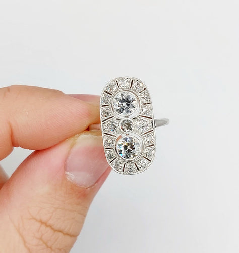 Bague 54 Bague marquise Art déco en platine et diamants (1,90 ct) 58 Facettes A06767
