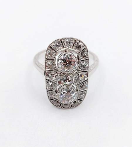 Bague 54 Bague marquise Art déco en platine et diamants (1,90 ct) 58 Facettes A06767