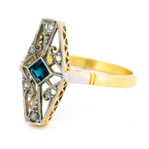 Bague 56 Bague navette Art déco en or 14k et platine, saphir et diamants 58 Facettes 4B88518B18A1404696B455AA78F35DB2