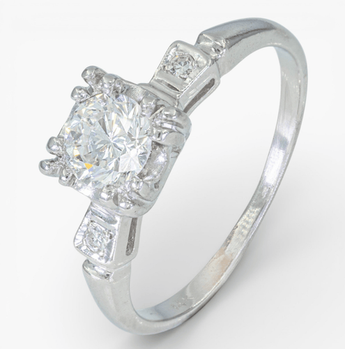Bague 53 Bague entourage vintage en or blanc 14 ct et diamants 0,58 ct HRD 58 Facettes J250000016695