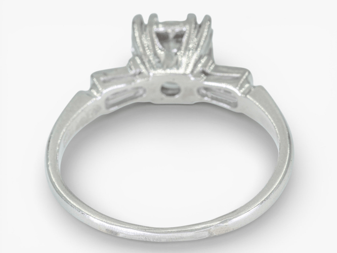 Bague 53 Bague entourage vintage en or blanc 14 ct et diamants 0,58 ct HRD 58 Facettes J250000016695