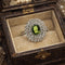 Bague 57 Bague vintage en or blanc 18k avec saphir vert olive et diamants 58 Facettes 50436