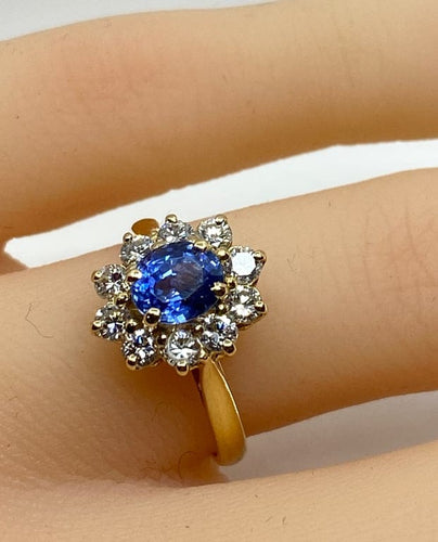 Bague 50 Bague marguerite en or jaune 18 carats avec saphir et diamants 58 Facettes AB682