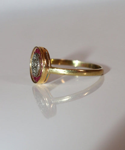 Bague 57.5 Art Déco - Bague ronde en or jaune, rubis et diamants 58 Facettes 539