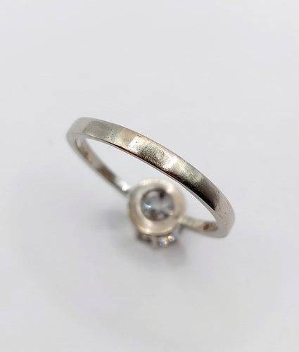 Bague 60 Bague solitaire vintage en or blanc 14k avec diamant 1,35 ct 58 Facettes A06768