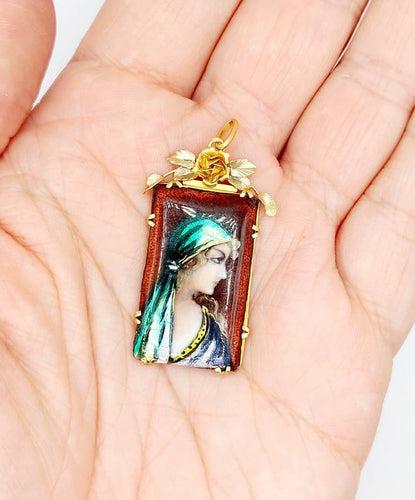 Pendentif Limoges - Pendentif Art nouveau XXL en or 18k et plaque émaillée 58 Facettes A06774