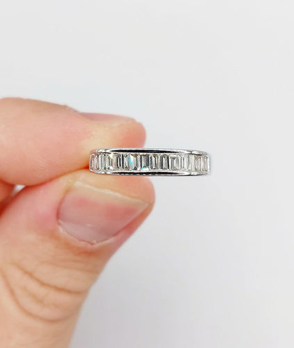Bague 57 Demi-alliance vintage - Bague en or blanc 18k et diamants baguette 58 Facettes A06716