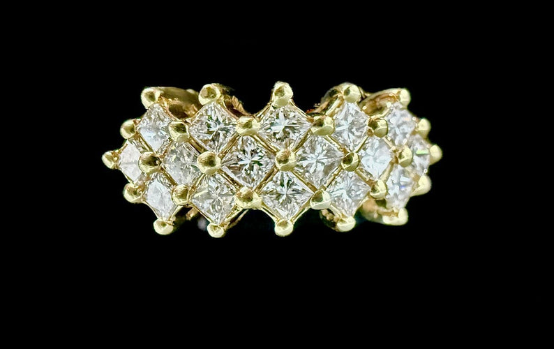 Bague 53 Bague en or jaune 18 carats sertie de diamants taille princesse 58 Facettes Bague 59