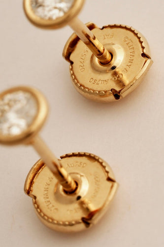 Boucles d'oreilles Tiffany & Co. Elsa Peretti - Boucles d’oreilles Diamonds by the Yard en or jaune 18K et diamants 58 Facettes Tiffany Studs