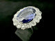 Bague 54 Bague sertie d’un saphir ovale 7 ct et diamants en or blanc 18 carats 58 Facettes Bague 12