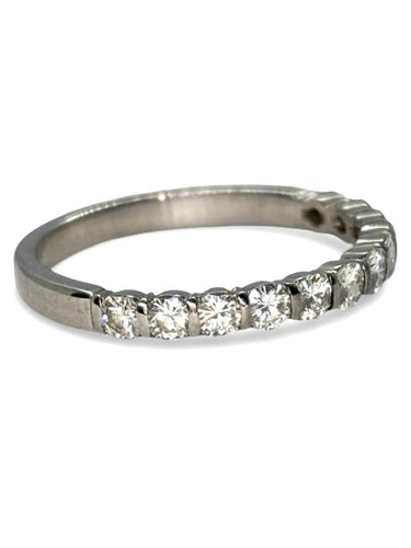 Bague 57 Demi-alliance - Bague en or blanc 18K et diamants 0,75 ct 58 Facettes 1738
