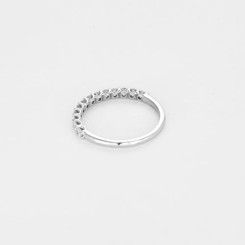 Bague 51 Demi-alliance - Bague en or blanc 18 carats et diamants 58 Facettes BAGUE-001