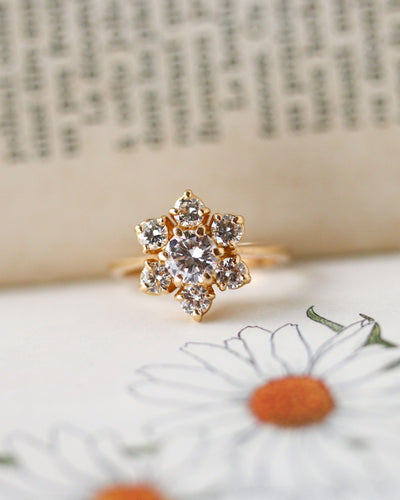 Bague 51 Bague marguerite - Diamants en or jaune 750/1000 58 Facettes A12098
