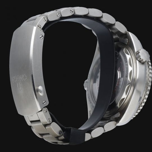 Montre Omega Montre Seamaster Planet Ocean 600M 58 Facettes MT45004