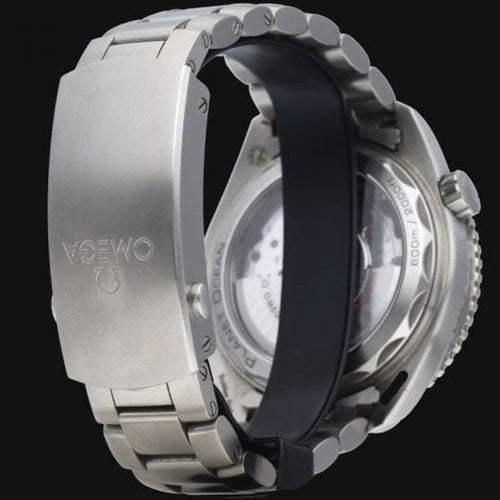 Montre Omega Montre Seamaster Planet Ocean 600M 58 Facettes MT45004