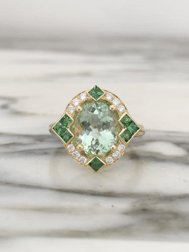 Bague 55 Bague en or jaune 18K avec tourmaline, diamants et tsavorites 58 Facettes 241