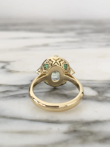 Bague 55 Bague en or jaune 18K avec tourmaline, diamants et tsavorites 58 Facettes 241