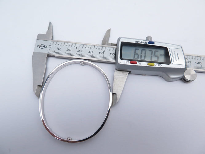 Bracelet Cartier Love - Bracelet en or blanc (or gris) 18k, taille 20 58 Facettes 271116