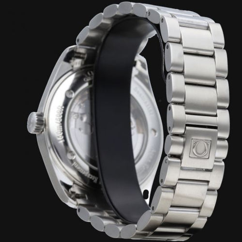 Montre Omega Montre Seamaster Railmaster 58 Facettes MT45461