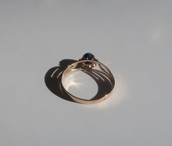 Bague 54.5 Bague solitaire XIXe siècle en or rose 18 carats au lapis-lazuli 58 Facettes Bague