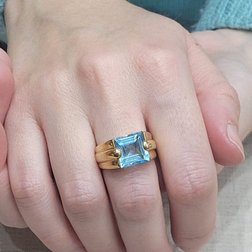 Bague Bague - Topaze sky taille escalier 5,56 ct en or 18k 58 Facettes S115