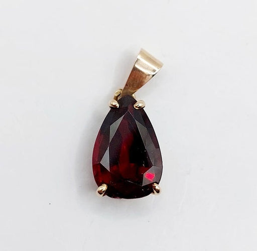 Pendentif Pendentif vintage en or rose 18k au grenat poire 6,60 ct 58 Facettes A06813